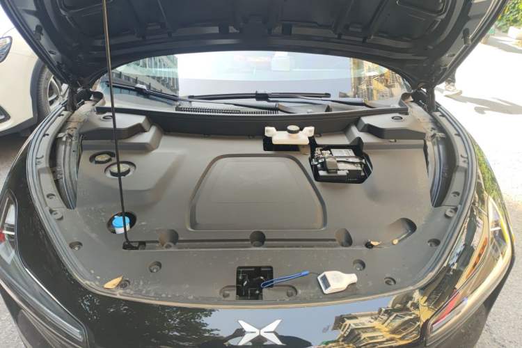 Used XPeng MONA M03 2024 620 with Ultra-Long Range Engine Bay