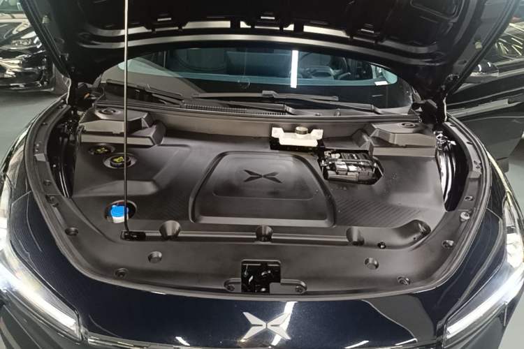 Used XPeng MONA M03 2024 620 with Ultra-Long Range Engine Bay