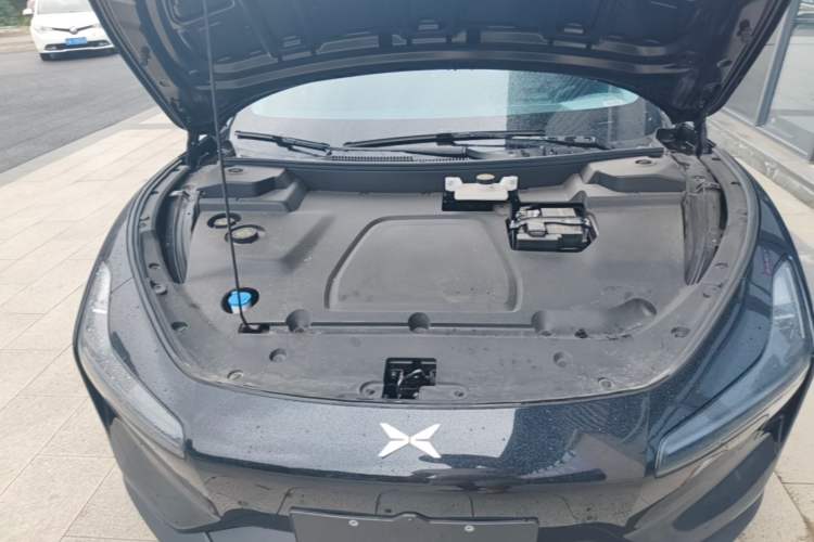 Used XPeng MONA M03 2024 515 Long-Range Engine Bay