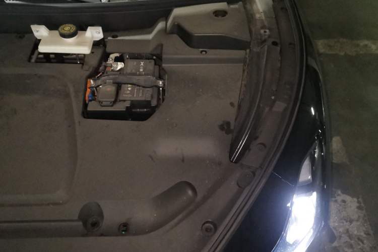 Used XPeng MONA M03 2024 515 Long-Range Engine Bay Left
