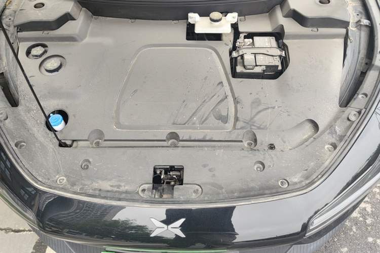 Used XPeng MONA M03 2024 620 with Ultra-Long Range Engine Bay