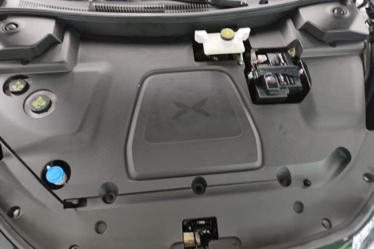 Used XPeng MONA M03 2024 620 with Ultra-Long Range Engine Bay