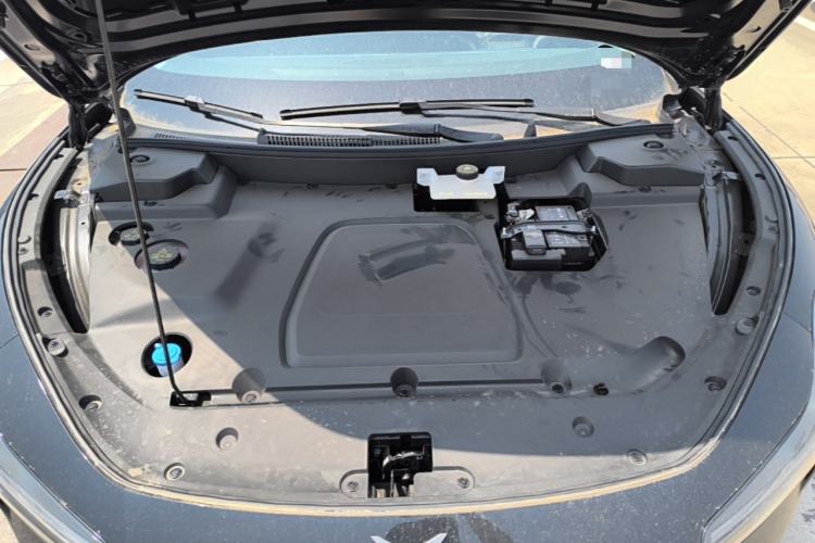 Used XPeng MONA M03 2024 620 with Ultra-Long Range Engine Bay