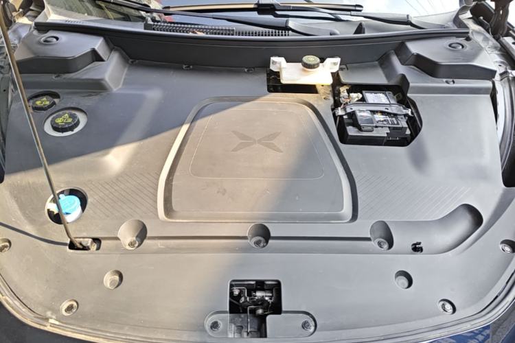 Used XPeng MONA M03 2024 620 with Ultra-Long Range Engine Bay