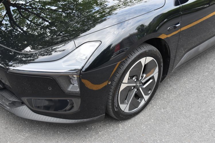 Used XPeng MONA M03 2024 620 with Ultra-Long Range Exterior 2