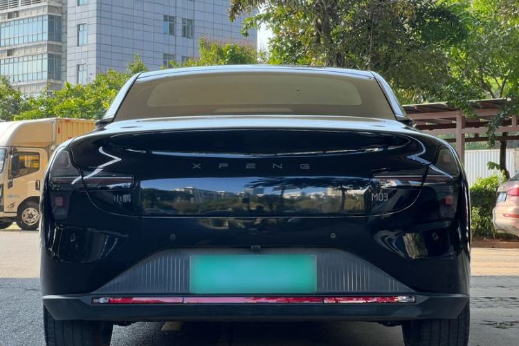 Used XPeng MONA M03 2024 620 with Ultra-Long Range Exterior 4