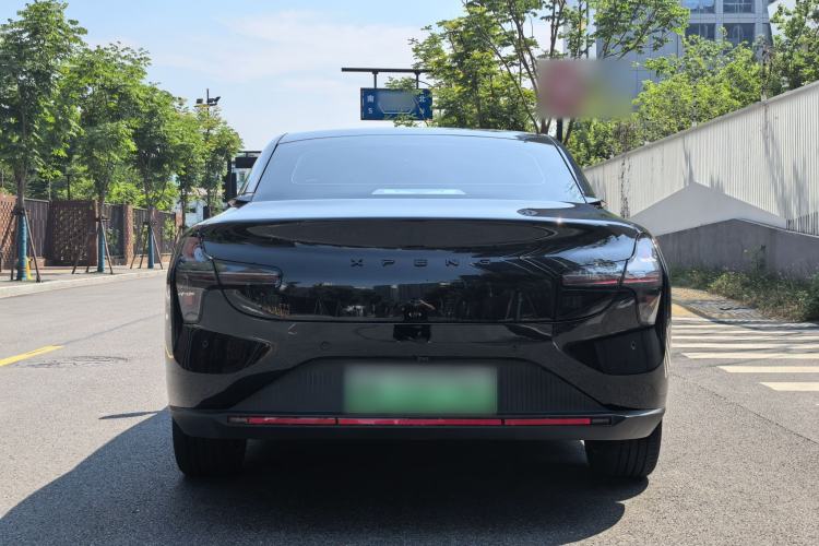 Used XPeng MONA M03 2024 620 with Ultra-Long Range Exterior 4