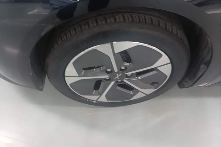 Used XPeng MONA M03 2024 515 Long-Range Exterior 4