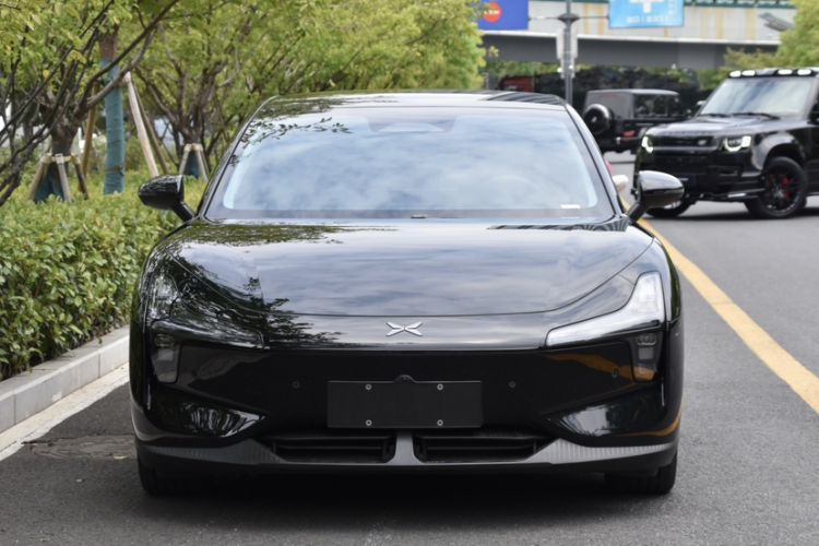 Used XPeng MONA M03 2024 620 with Ultra-Long Range Exterior 4