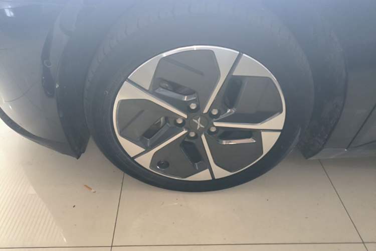 Used XPeng MONA M03 2024 515 Long-Range Exterior 4