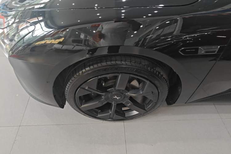 Used XPeng MONA M03 2024 620 with Ultra-Long Range Exterior 4