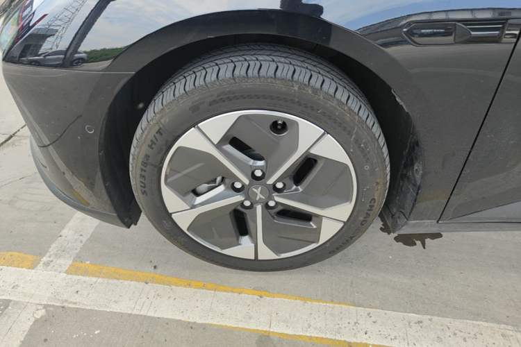 Used XPeng MONA M03 2024 515 Long-Range Exterior 4