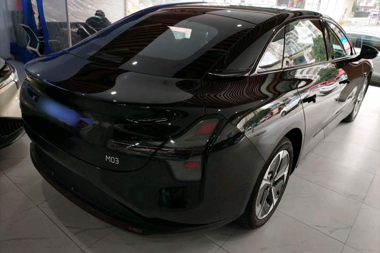 Used XPeng MONA M03 2024 620 with Ultra-Long Range Exterior 5