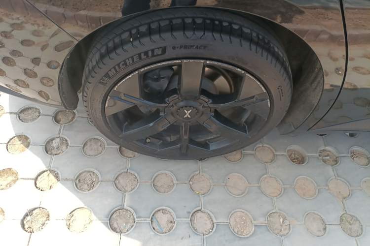 Used XPeng MONA M03 2024 620 with Ultra-Long Range Exterior 5