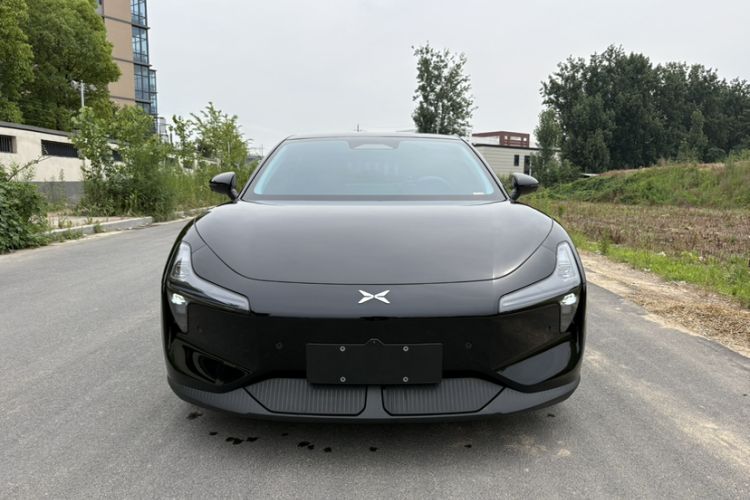 Used XPeng MONA M03 2024 620 with Ultra-Long Range Exterior 5