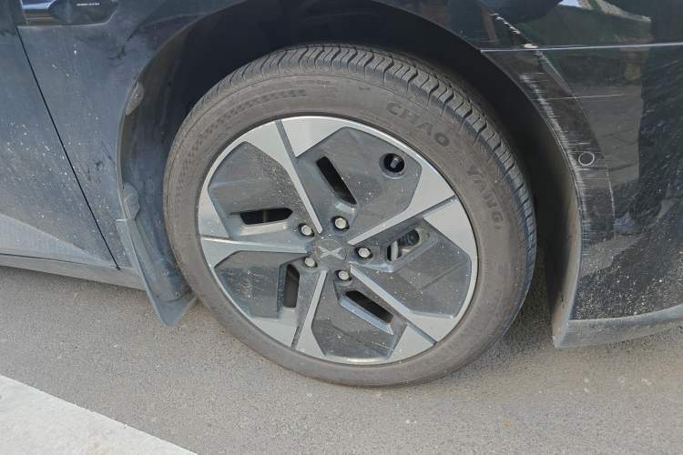 Used XPeng MONA M03 2024 620 with Ultra-Long Range Exterior 7