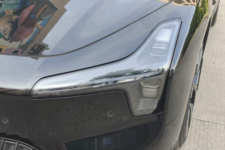 Used XPeng MONA M03 2024 620 with Ultra-Long Range Exterior 9