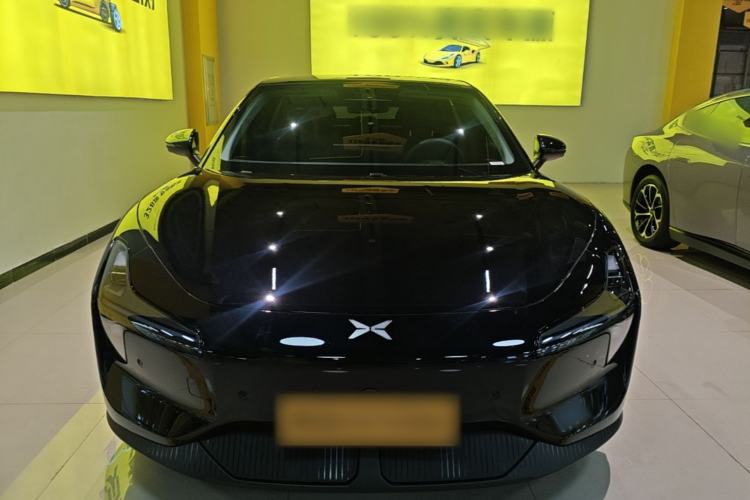 Used XPeng MONA M03 2024 620 with Ultra-Long Range Front