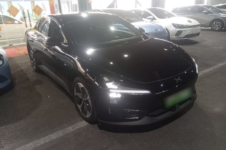 Used XPeng MONA M03 2024 620 with Ultra-Long Range Front Right 45 Deg