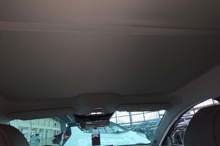 Used XPeng MONA M03 2024 620 with Ultra-Long Range Headliner
