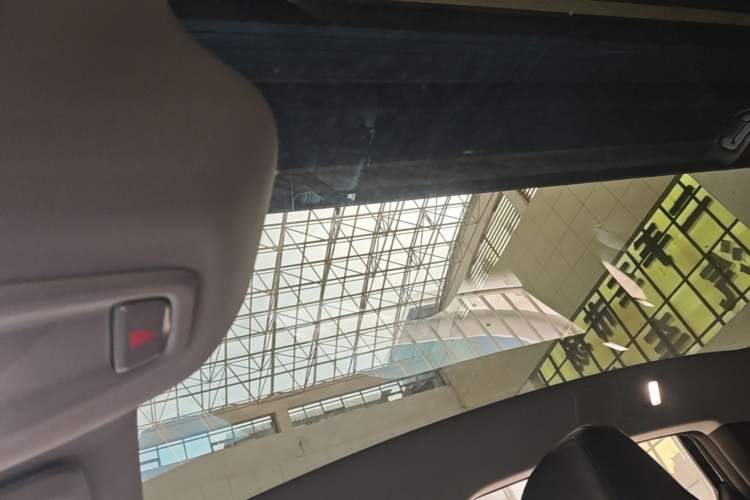 Used XPeng MONA M03 2024 620 with Ultra-Long Range Headliner