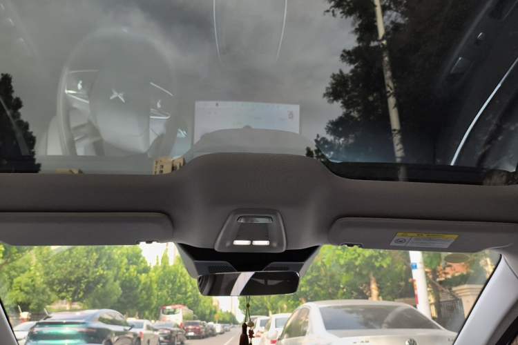 Used XPeng MONA M03 2024 620 with Ultra-Long Range Headliner