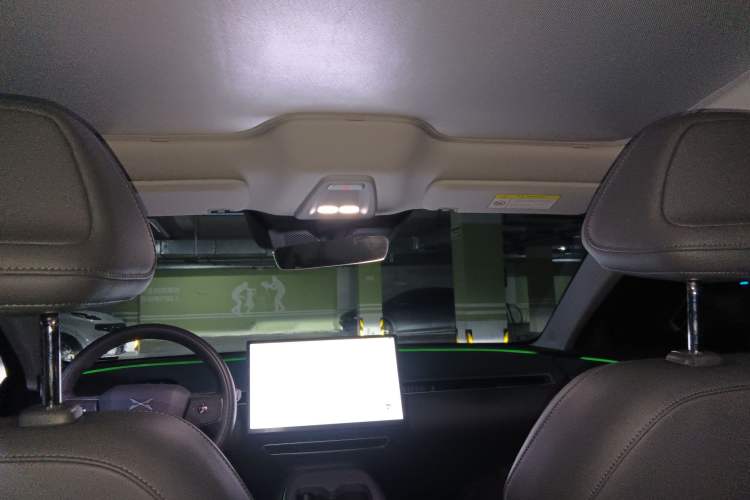 Used XPeng MONA M03 2024 620 with Ultra-Long Range Headliner