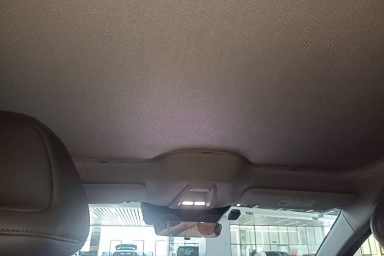 Used XPeng MONA M03 2024 620 with Ultra-Long Range Headliner