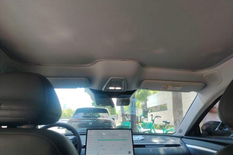 Used XPeng MONA M03 2024 620 with Ultra-Long Range Headliner