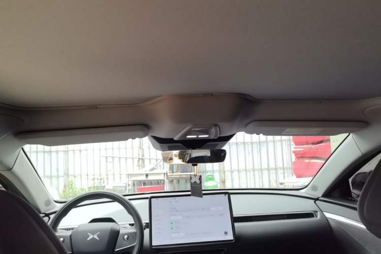 Used XPeng MONA M03 2024 620 with Ultra-Long Range Headliner