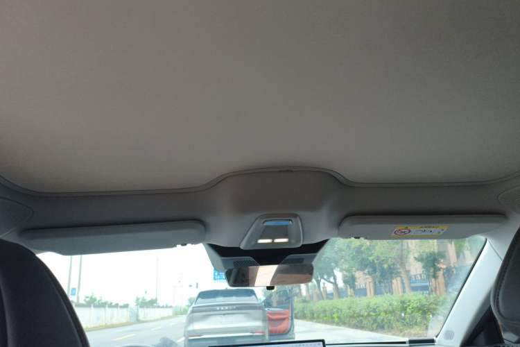 Used XPeng MONA M03 2024 620 with Ultra-Long Range Headliner