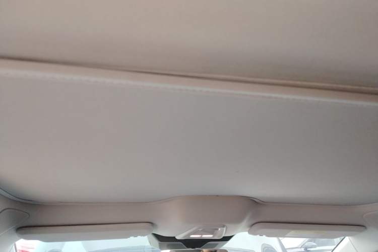 Used XPeng MONA M03 2024 620 with Ultra-Long Range Headliner