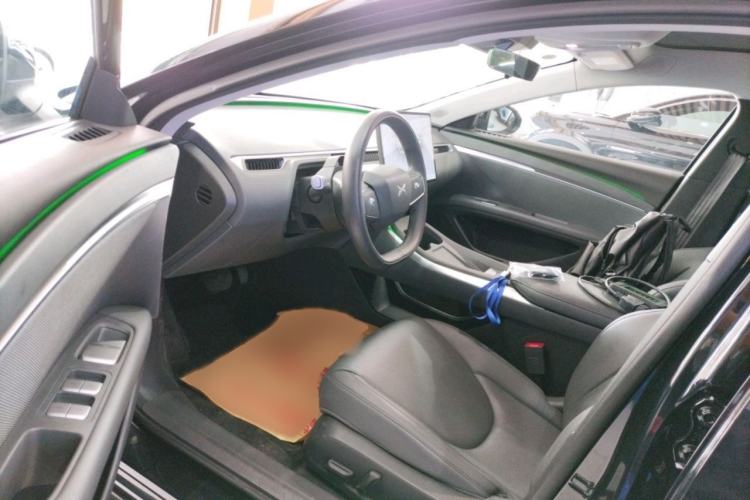 Used XPeng MONA M03 2024 620 with Ultra-Long Range Interior 2