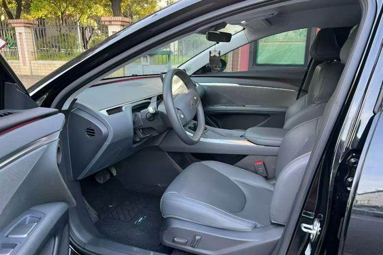 Used XPeng MONA M03 2024 620 with Ultra-Long Range Interior 3