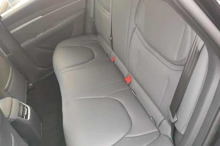 Used XPeng MONA M03 2024 515 Long-Range Interior 4