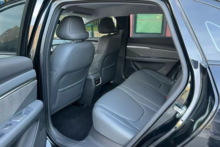 Used XPeng MONA M03 2024 620 with Ultra-Long Range Interior 4