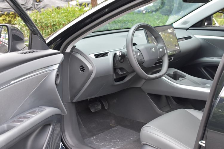 Used XPeng MONA M03 2024 620 with Ultra-Long Range Interior 5