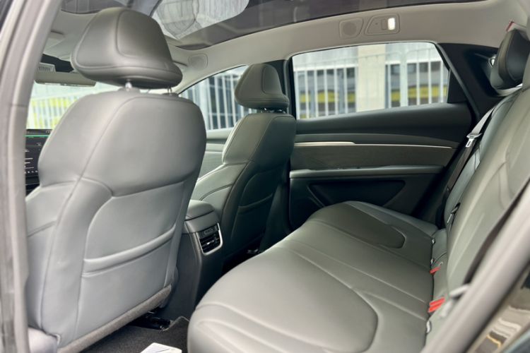 Used XPeng MONA M03 2024 620 with Ultra-Long Range Interior 5