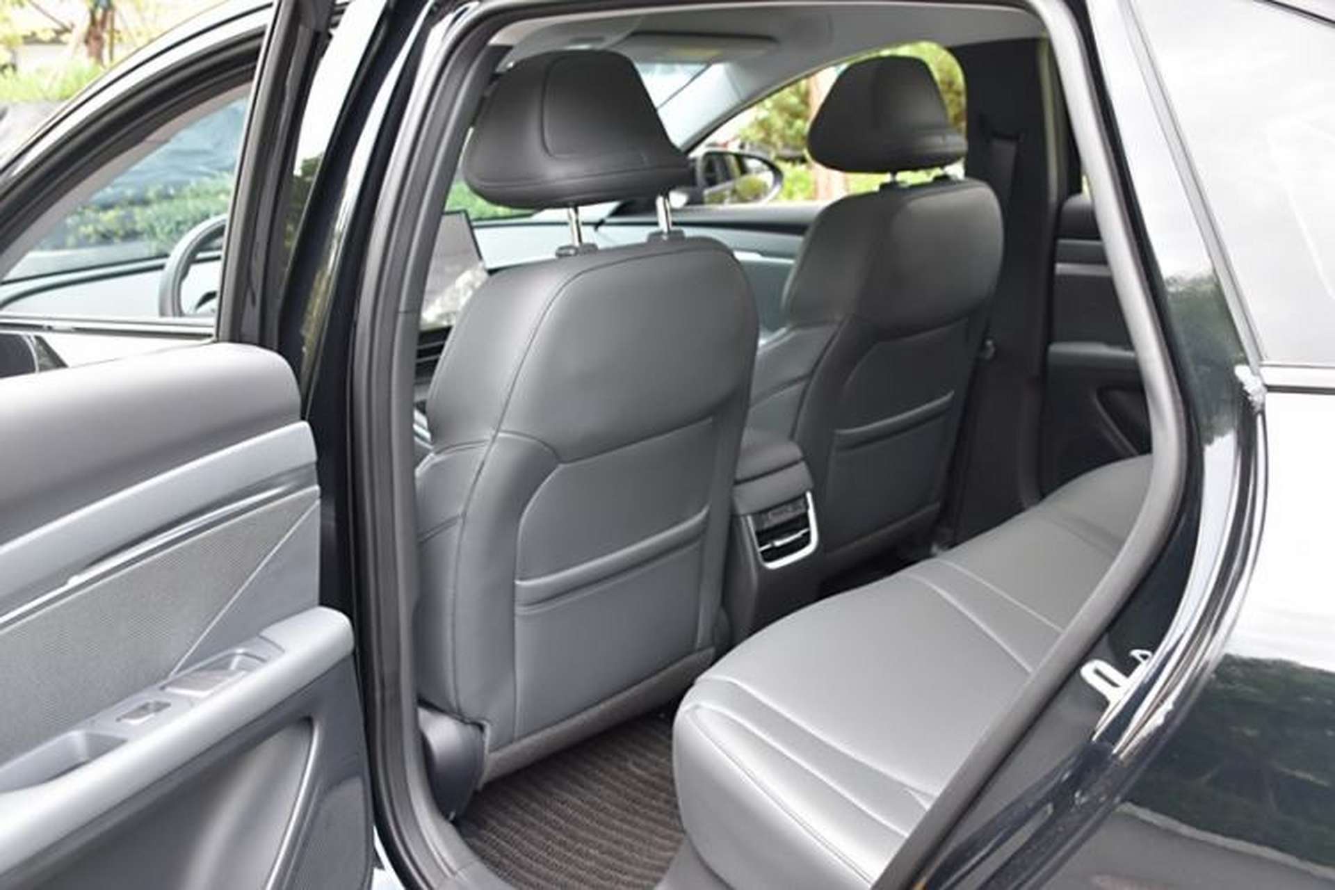 Used XPeng MONA M03 2024 620 with Ultra-Long Range Interior 6