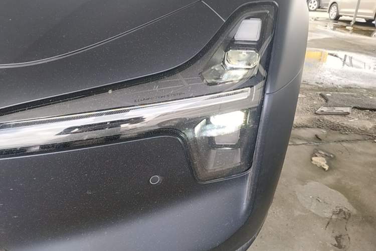 Used XPeng MONA M03 2024 620 with Ultra-Long Range Left Front Headlight