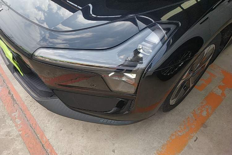 Used XPeng MONA M03 2024 620 with Ultra-Long Range Left Front Headlight