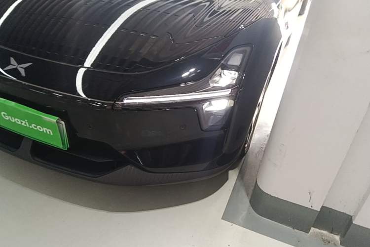 Used XPeng MONA M03 2024 620 with Ultra-Long Range Left Front Headlight