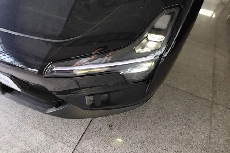 Used XPeng MONA M03 2024 620 with Ultra-Long Range Left Front Headlight