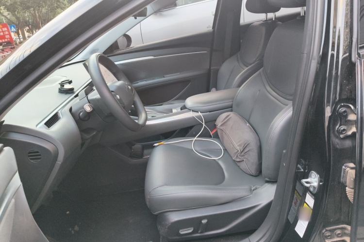 Used XPeng MONA M03 2024 620 with Ultra-Long Range Left Front Seat