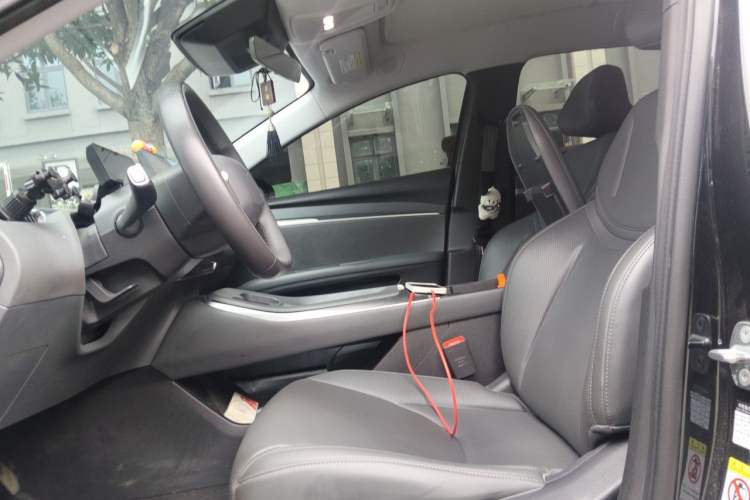 Used XPeng MONA M03 2024 620 with Ultra-Long Range Left Front Seat