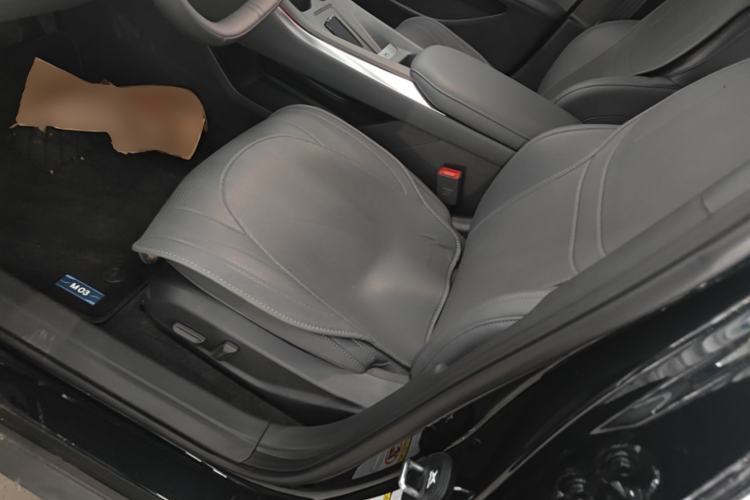 Used XPeng MONA M03 2024 620 with Ultra-Long Range Left Front Seat