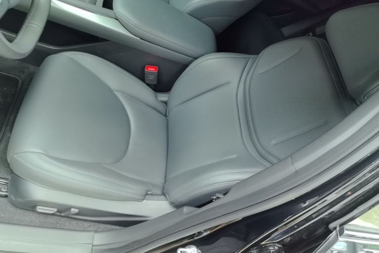 Used XPeng MONA M03 2024 620 with Ultra-Long Range Left Front Seat
