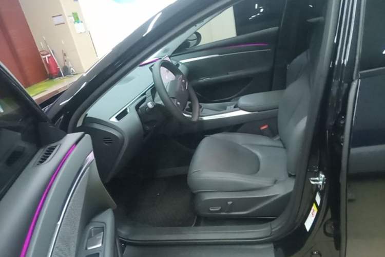 Used XPeng MONA M03 2024 620 with Ultra-Long Range Left Front Seat