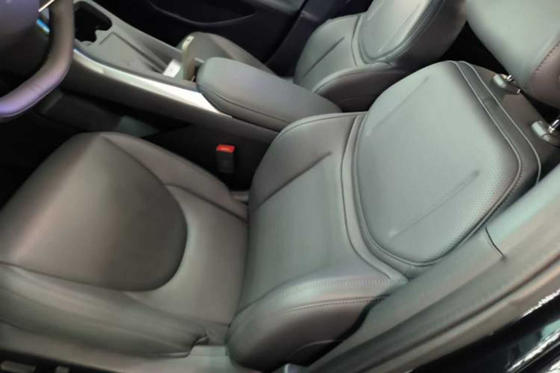 Used XPeng MONA M03 2024 620 with Ultra-Long Range Left Front Seat