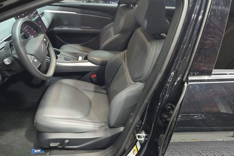 Used XPeng MONA M03 2024 620 with Ultra-Long Range Left Front Seat